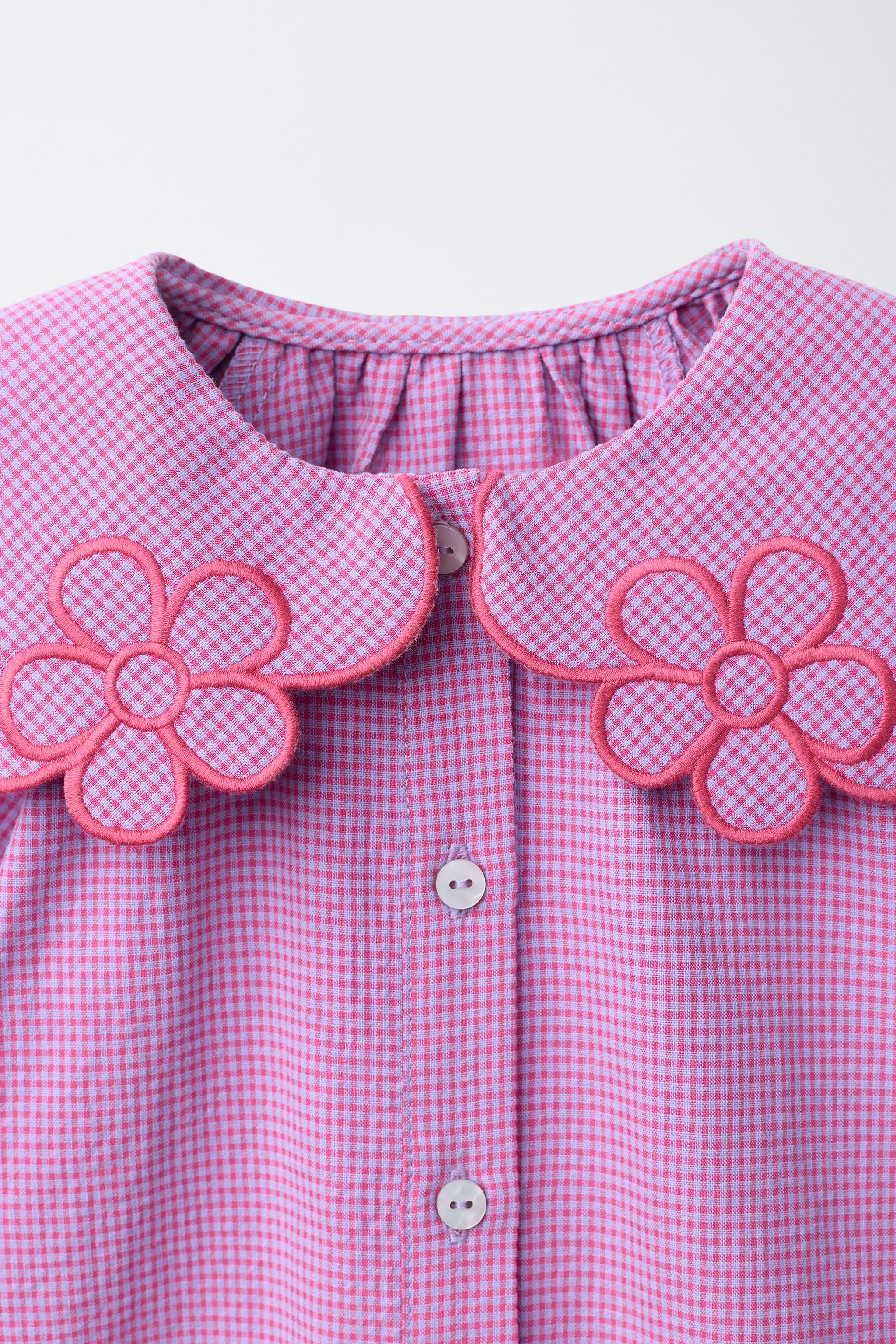 ROBE À CARREAUX VICHY AVEC COL FLEURI